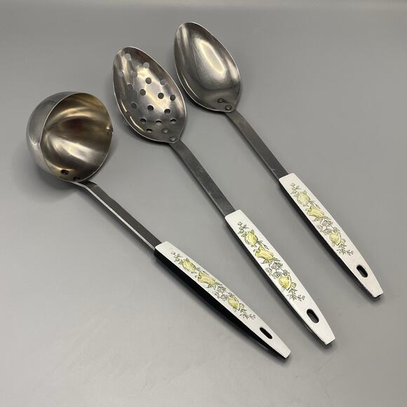 Vintage Kitchen Utensils Vegetable Mushrooms Peppers Serving Spoons Ladle Yellow - Picture 1 of 8